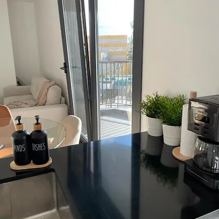 Urbansky Con Terraza Apartment *