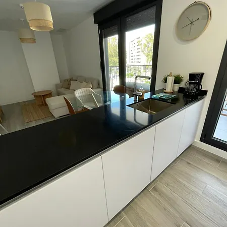 Urbansky Con Terraza Apartment