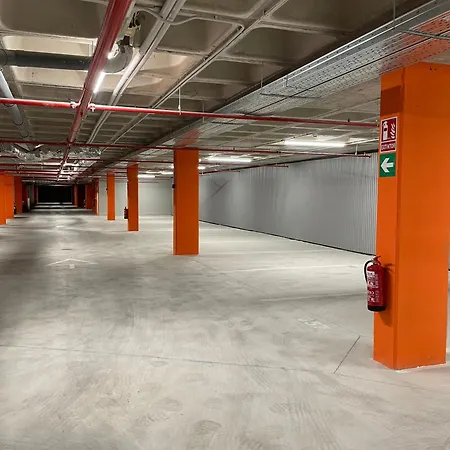 Apartment Urbansky Con Terraza Malaga